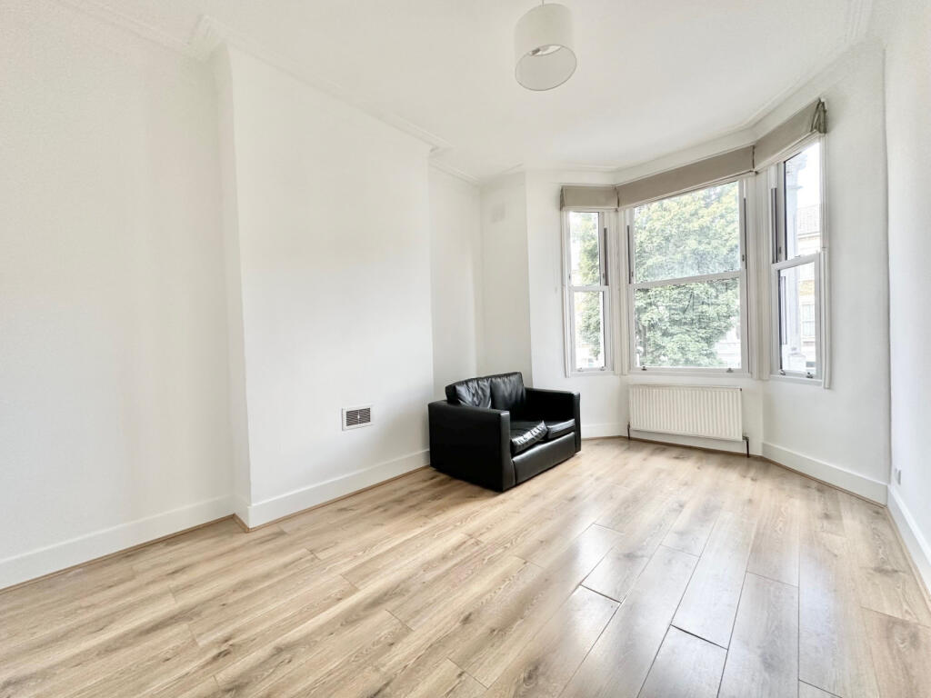 2 Bedroom Flat for Rent