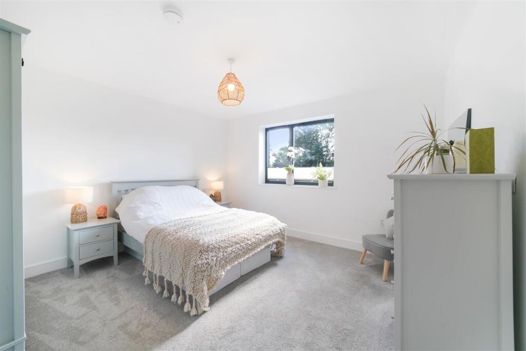 Flat 3, Treasure House - YkhyAsNWObgi2GLVZzd3.jpg