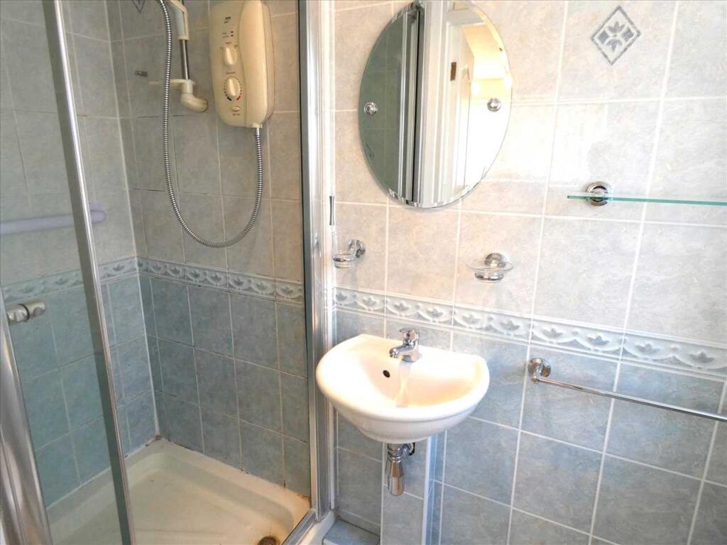 En-Suite Shower