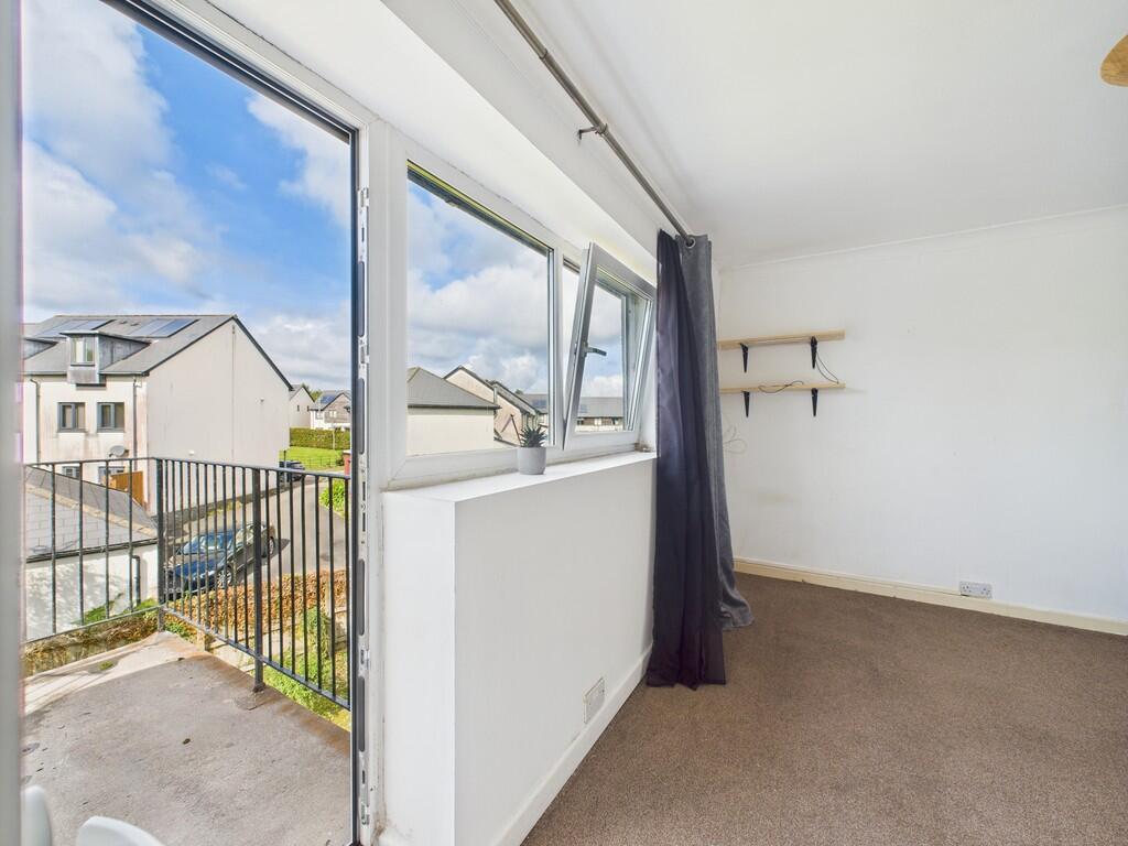 CAM02089G0-PR0562...