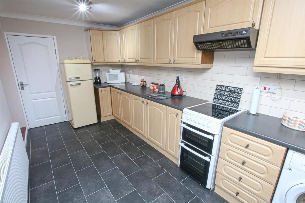 EXTENDED KITCHEN