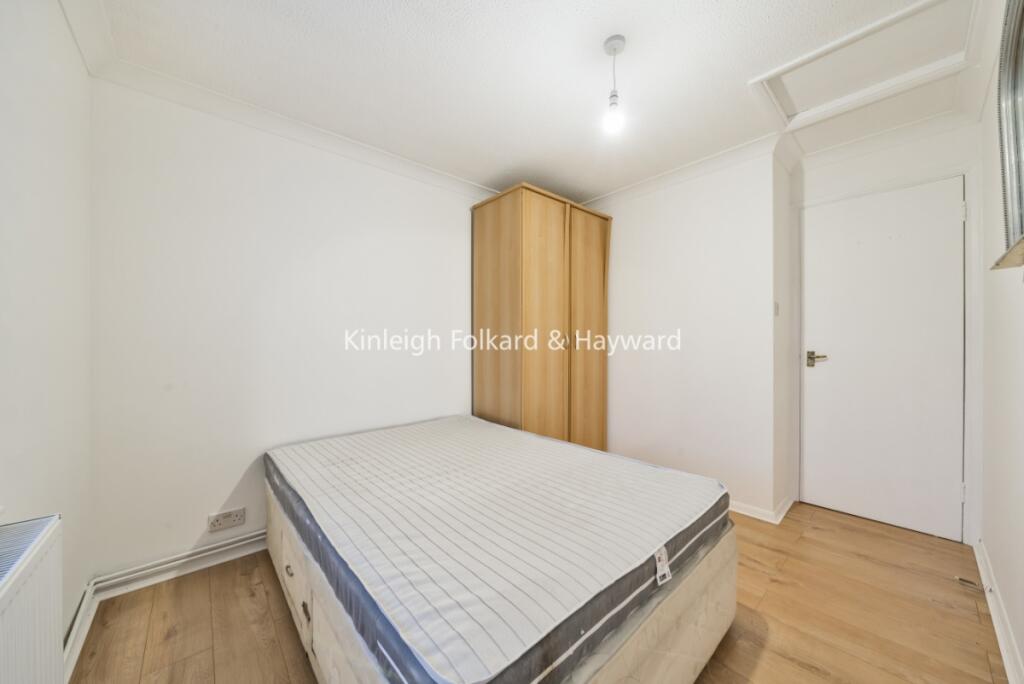 5f86ee63-2622-4c61-8