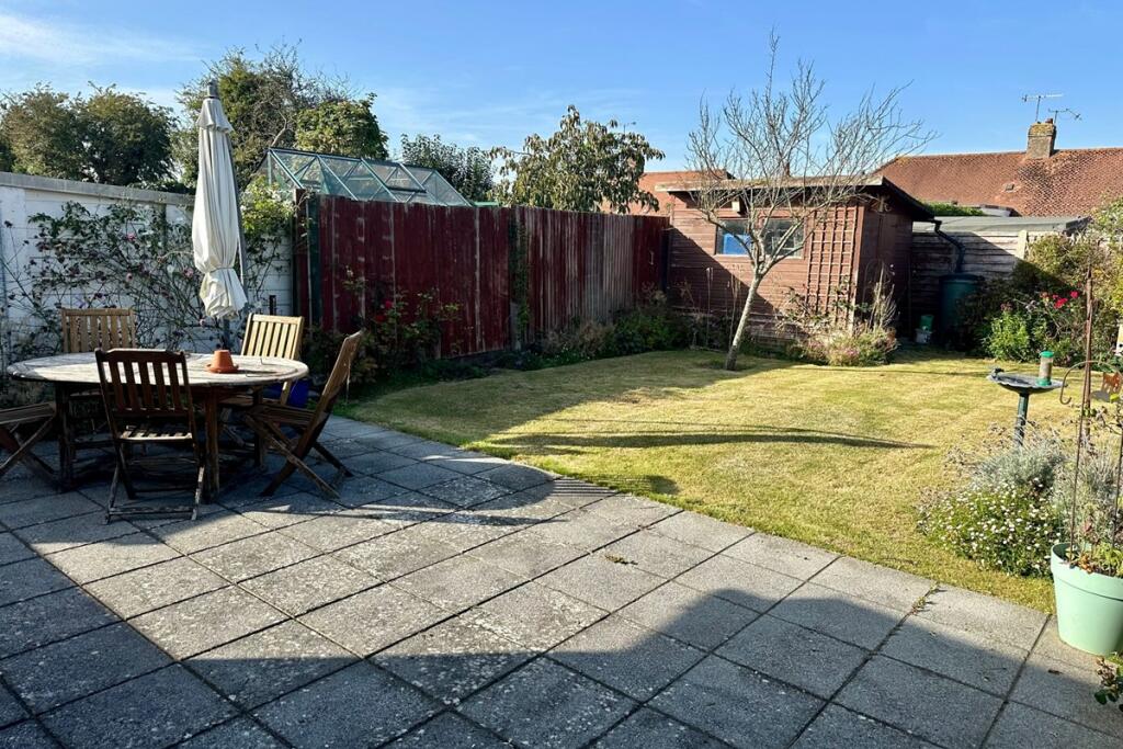 Rear garden