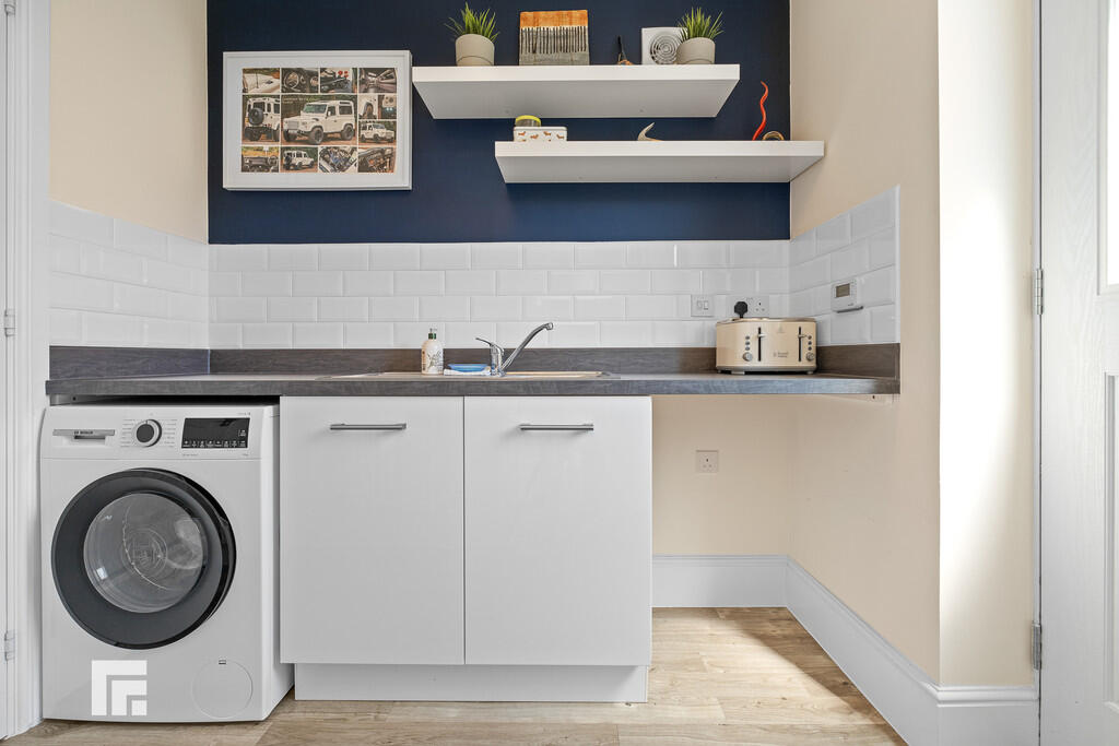 Svoldergata 4 - A...