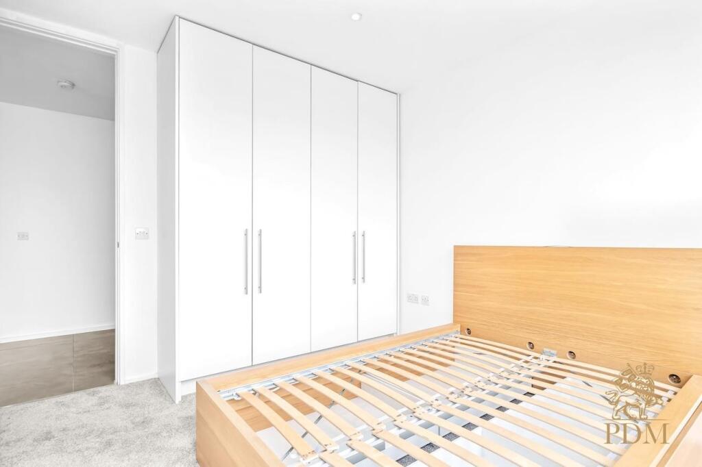 APT 513 Nottingham One Canal Street Nottingham NG1