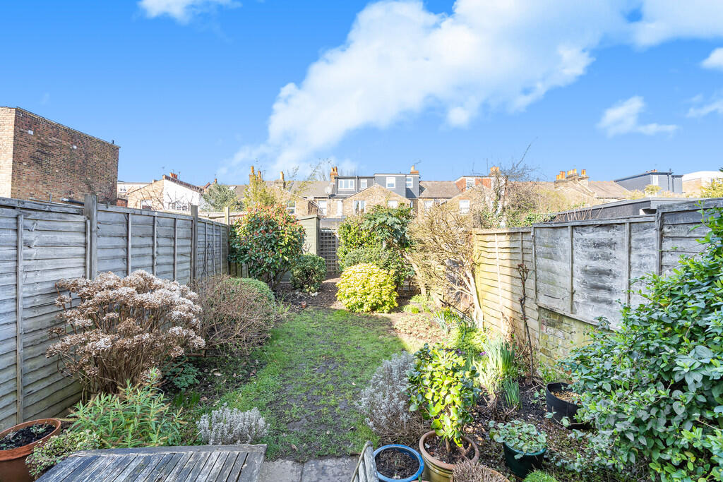138 Whitestile-14