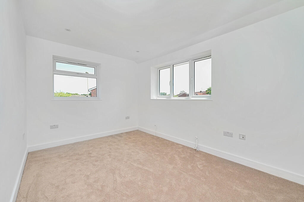 276a Beaulieu Gar...