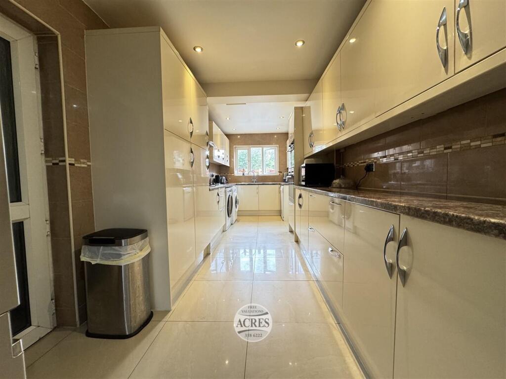 IMG_2075 (Large).jpg