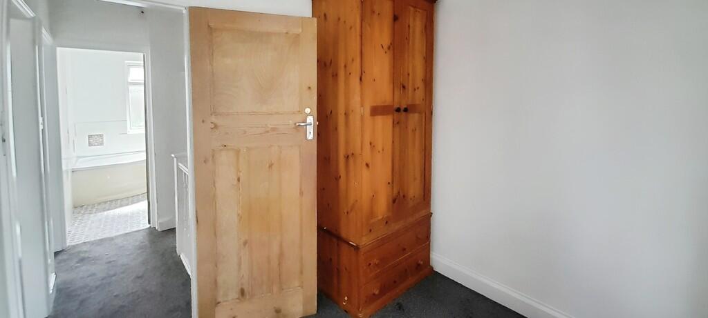 347dae05-WhatsApp...