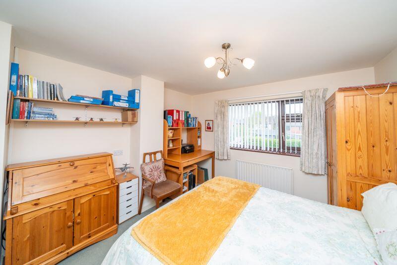 BEDROOM 2