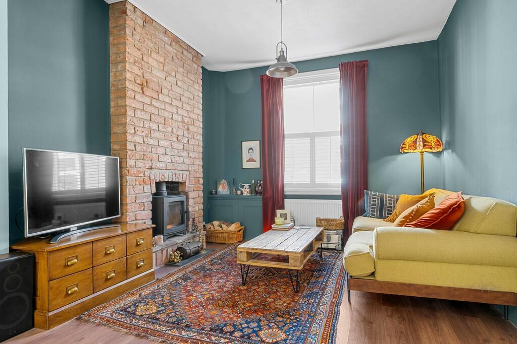 27 Tomkinson Stre...