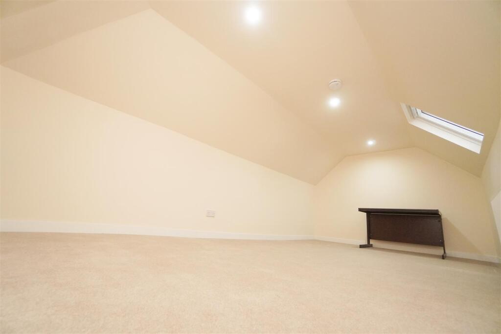 loft room.jpg
