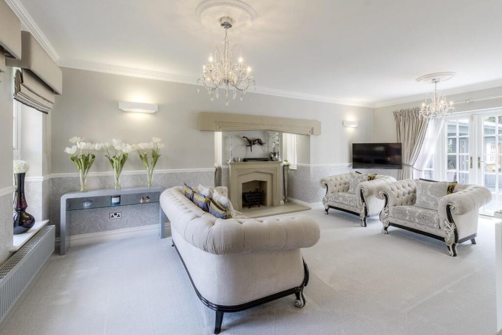 7 Belfry Lane 011.jpg