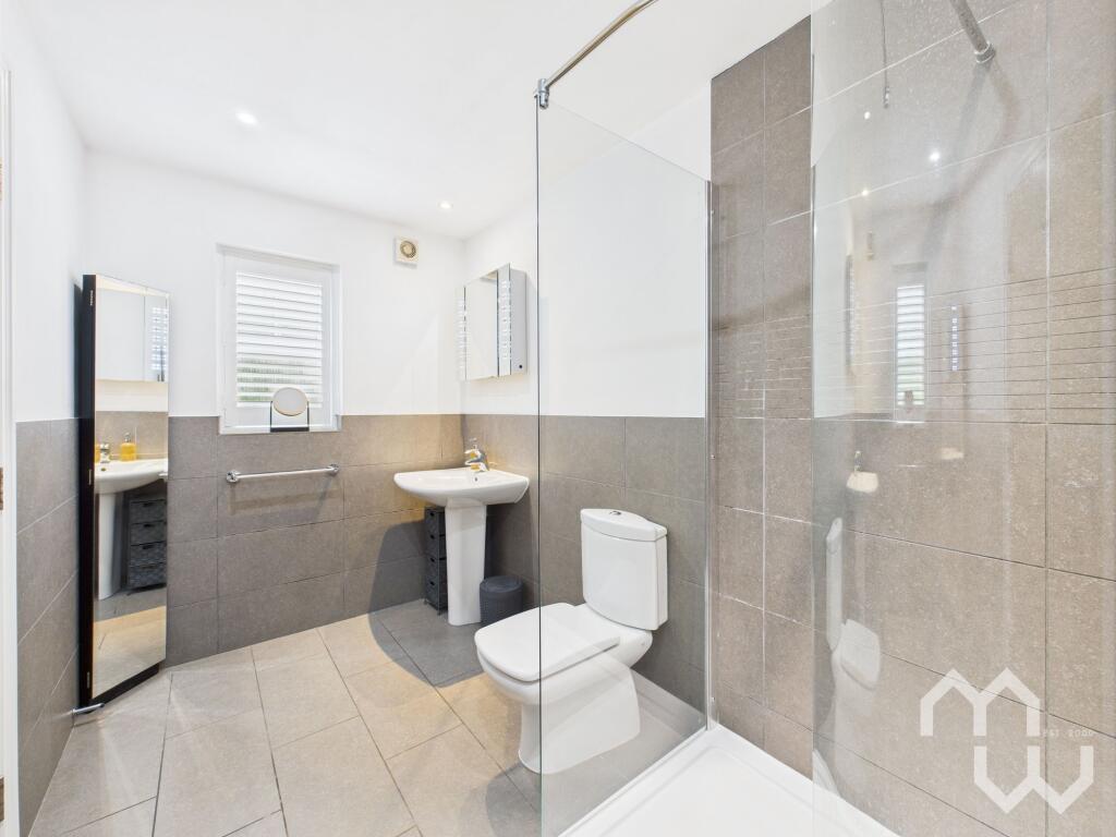 Master En-suite
