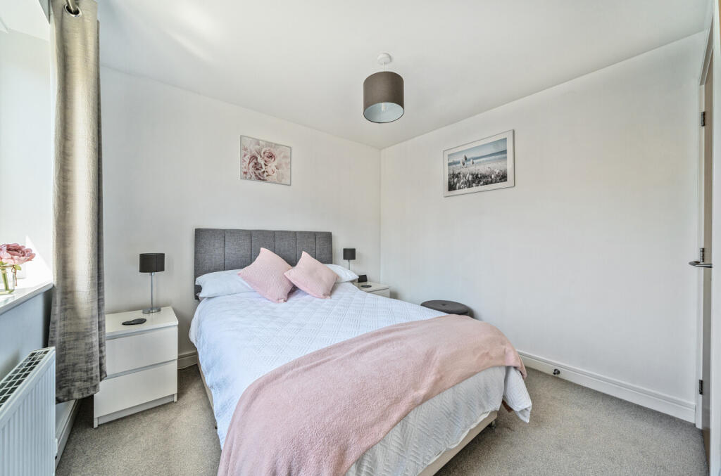 1300724-16-683db0...