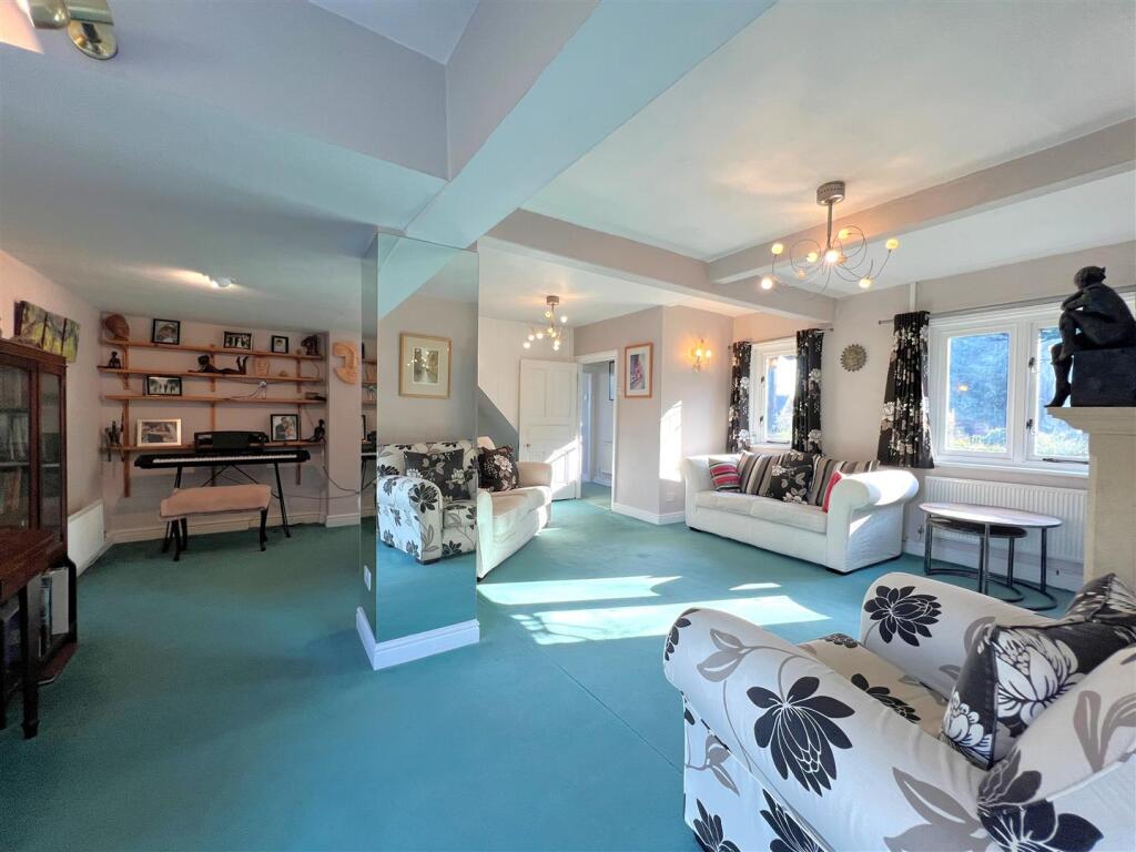 living room 2.jpg