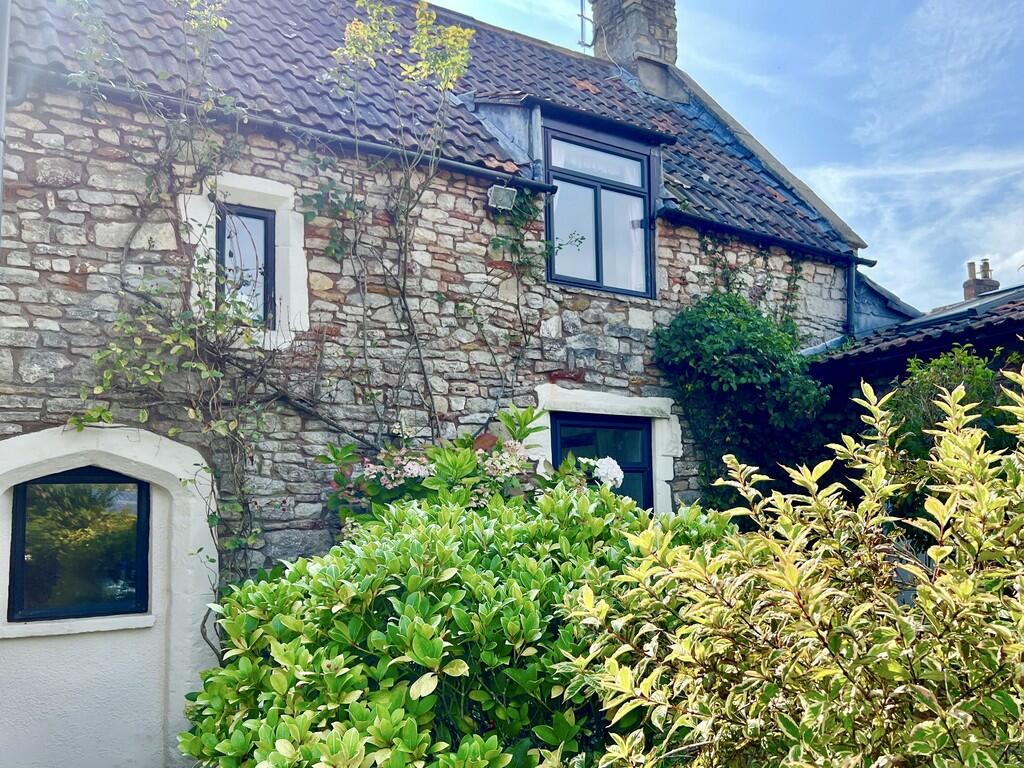 close back of hou...