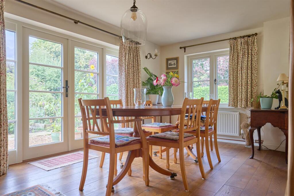 26-27 Upper Street 22.jpg