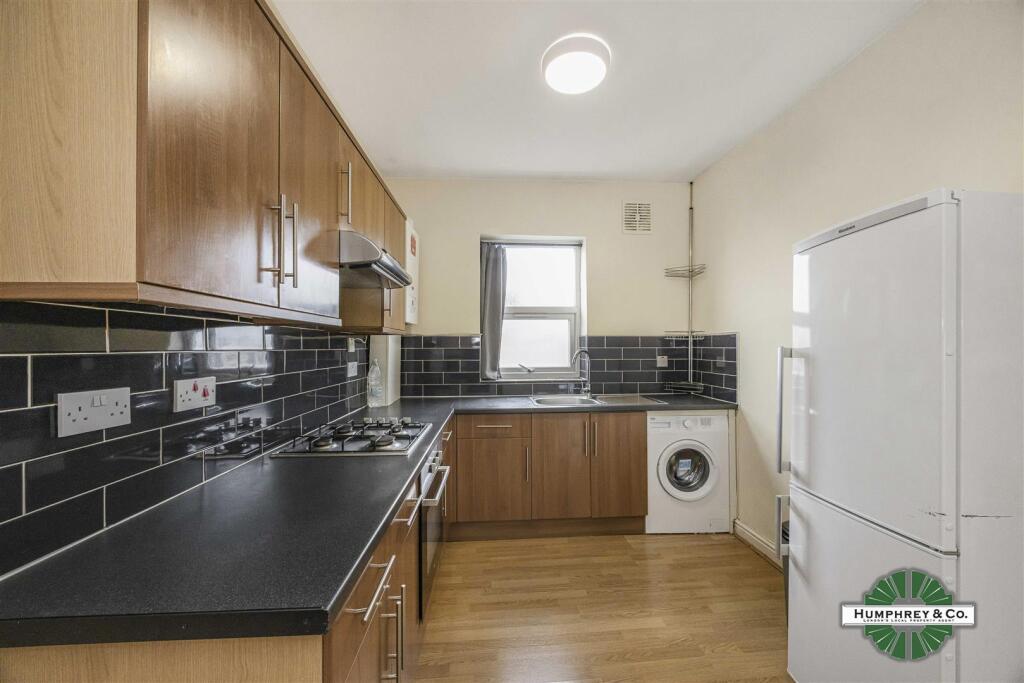 401-403 Hoe Street -008.JPG