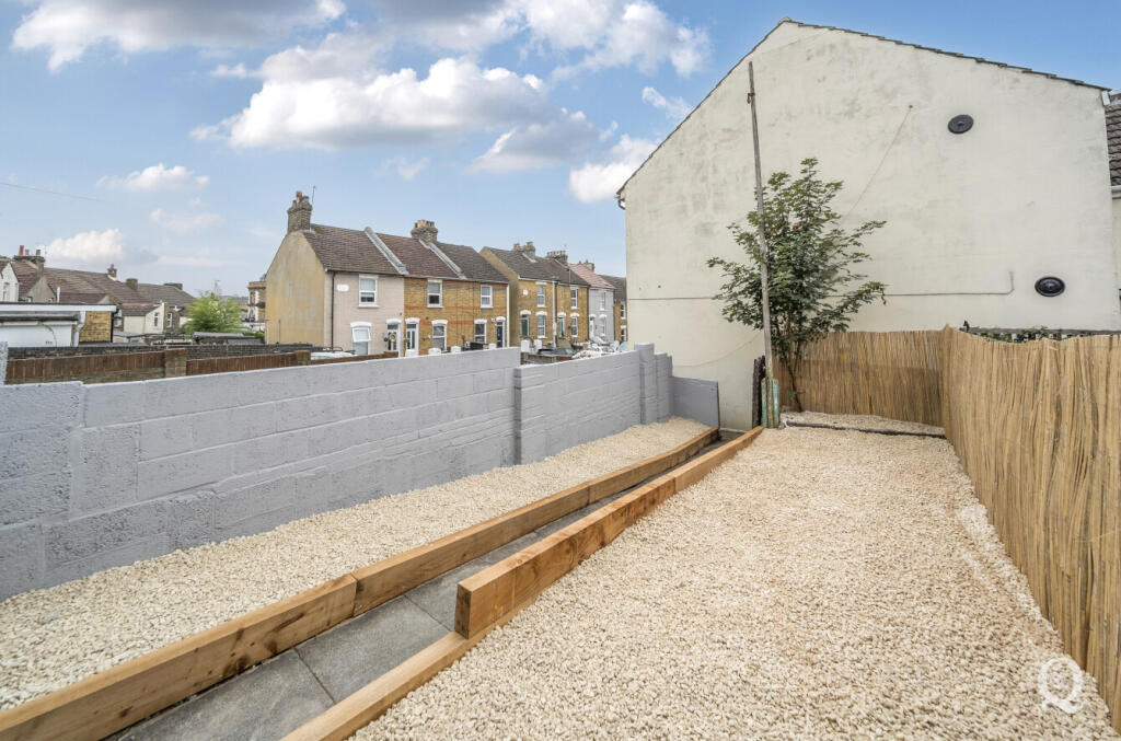 35d9aa62-4b09-45c...