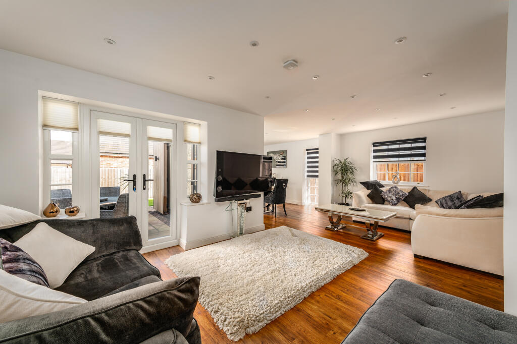 42 Stonald Road-15