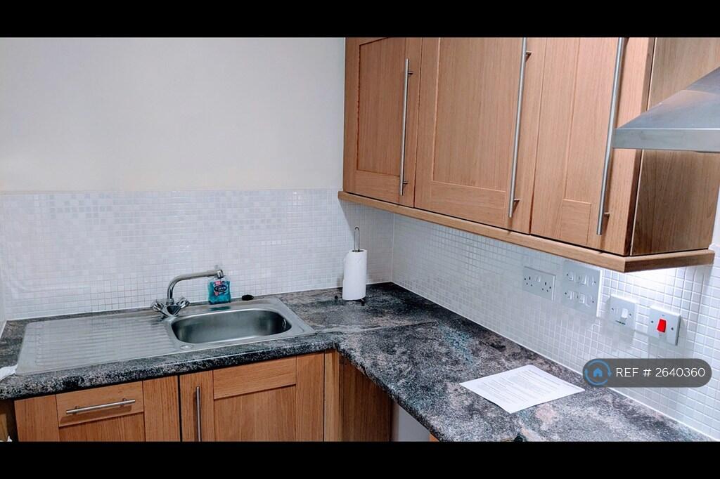 Kitchen Sink With Dishwasher And Washer Underneath