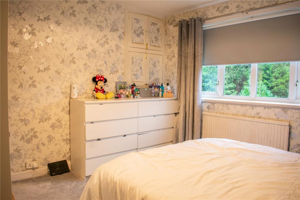 Bed 1