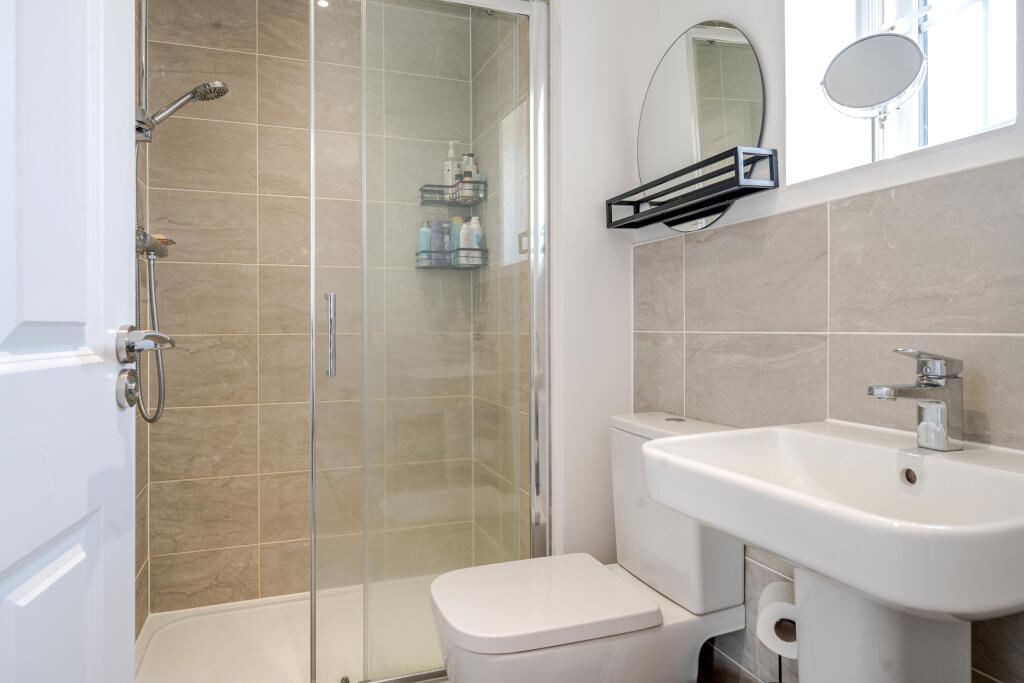 Ensuite Shower Room