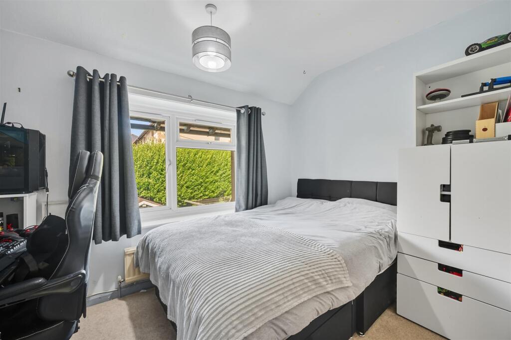 Saxton Mee 2 Whitecross Avenue 422.jpg