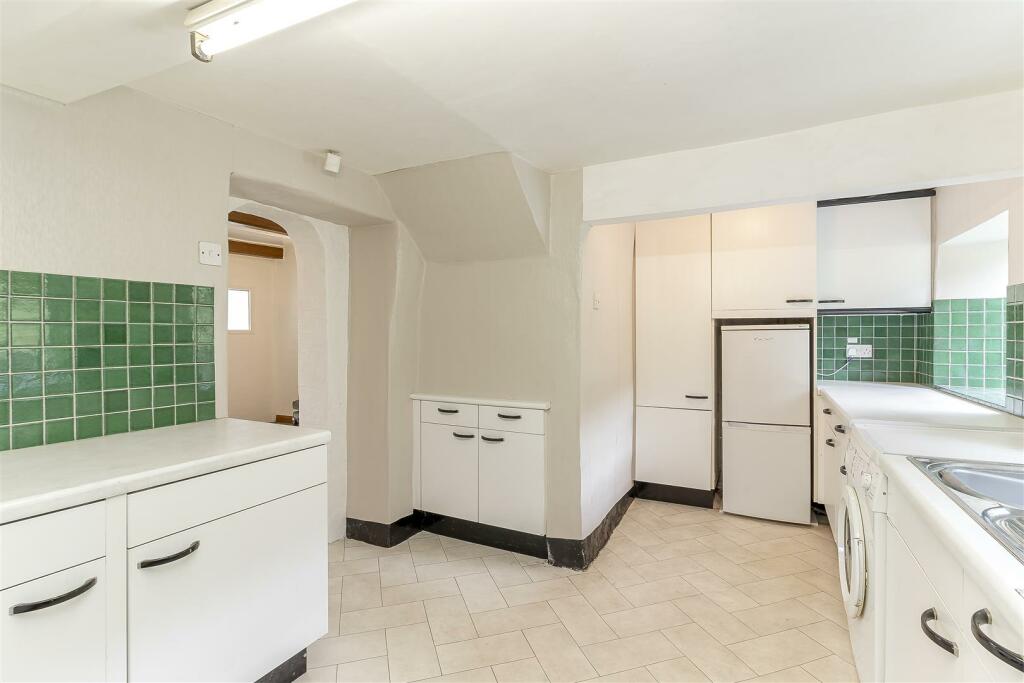 No 3. Kitchen - C.jpg