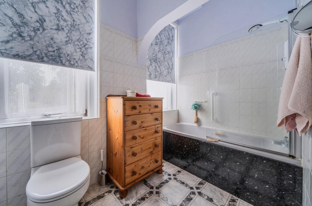 1360377-9-68dac90...