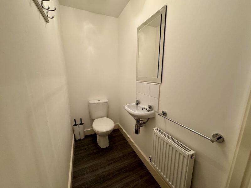 Cloakroom/WC