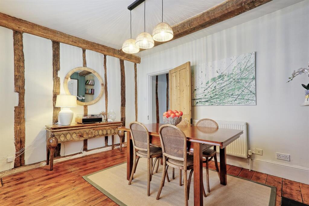 IMG_4090_1_2_easyHDR-interior3.jpg