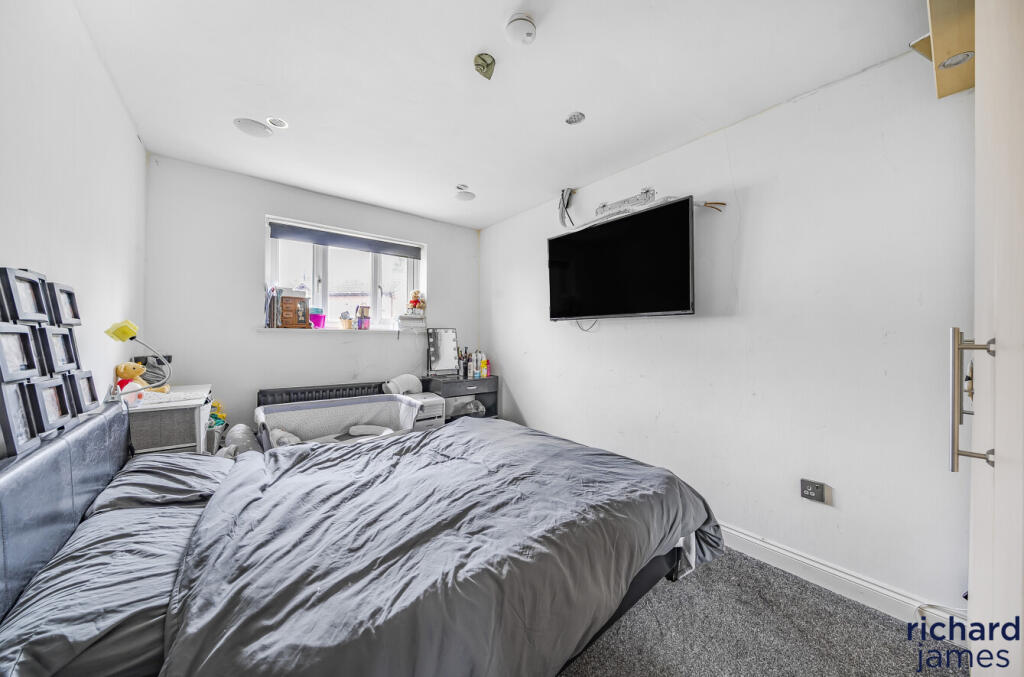 2185ede0-a6cb-4f3...