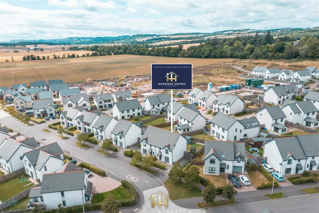 2 GRAYBURN RD DD2 5FH 220725 EDIT (49 of 54) 1.jpg