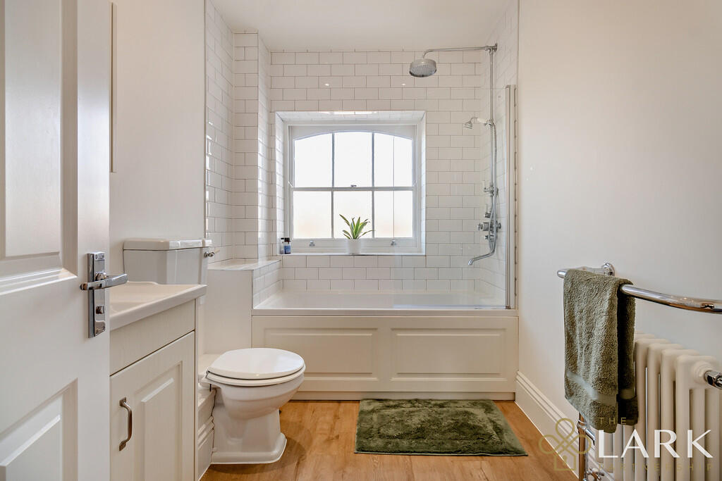 8664270-interiorW...