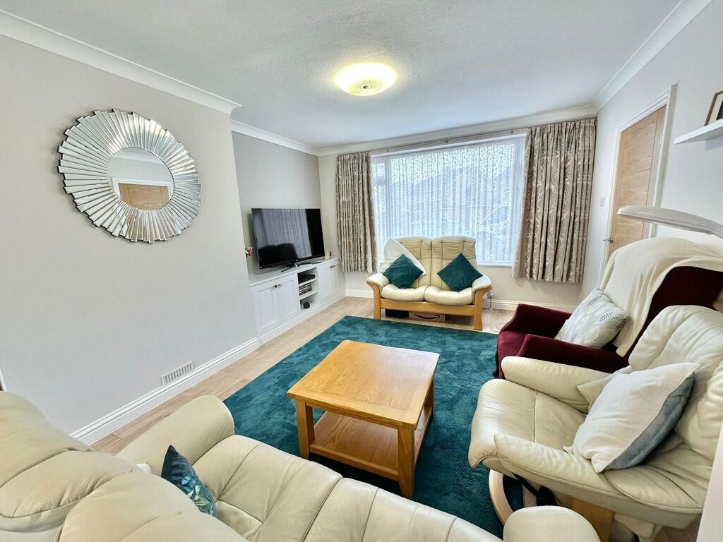 IMG-20250220-WA00...