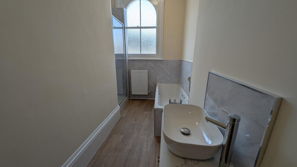 Picture 12