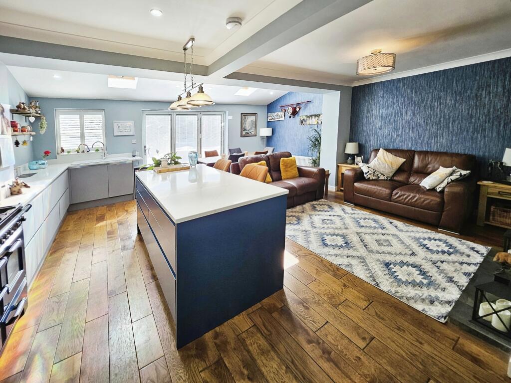 Kitchen/Diner/Family Room