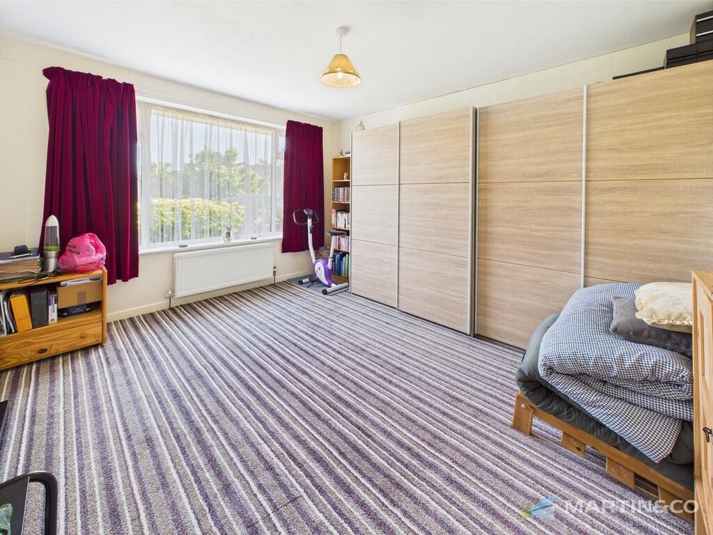 CAM02318G0-PR0450...