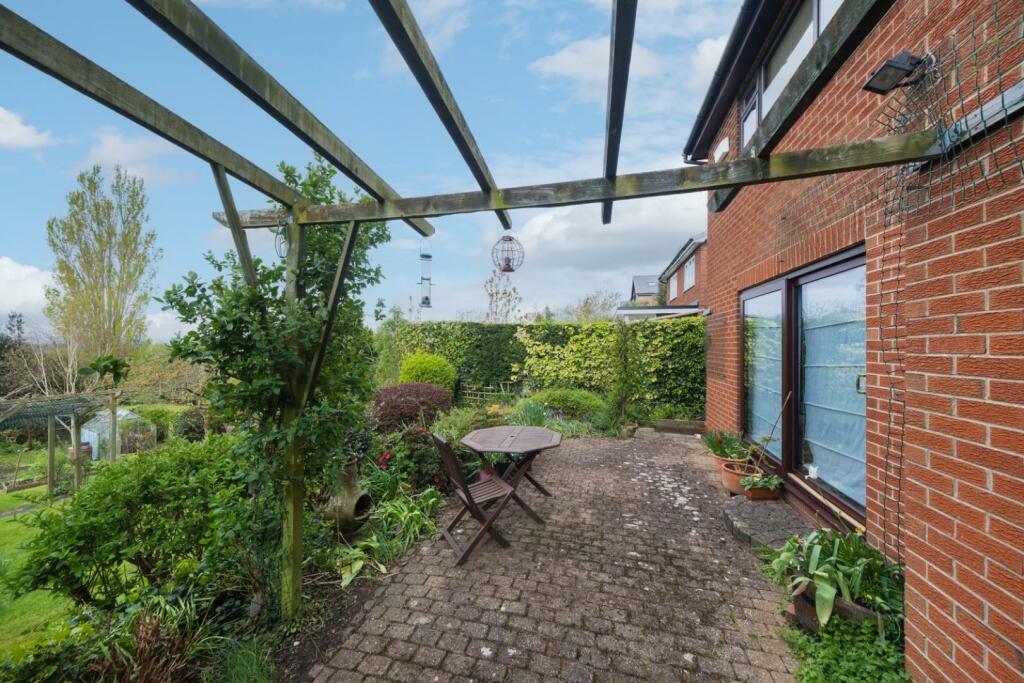 Meadow House 3-006.JPG