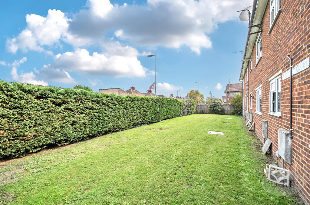 61bad8bc-e3c0-424...