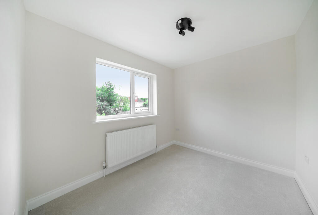 1304970-13-68484d...