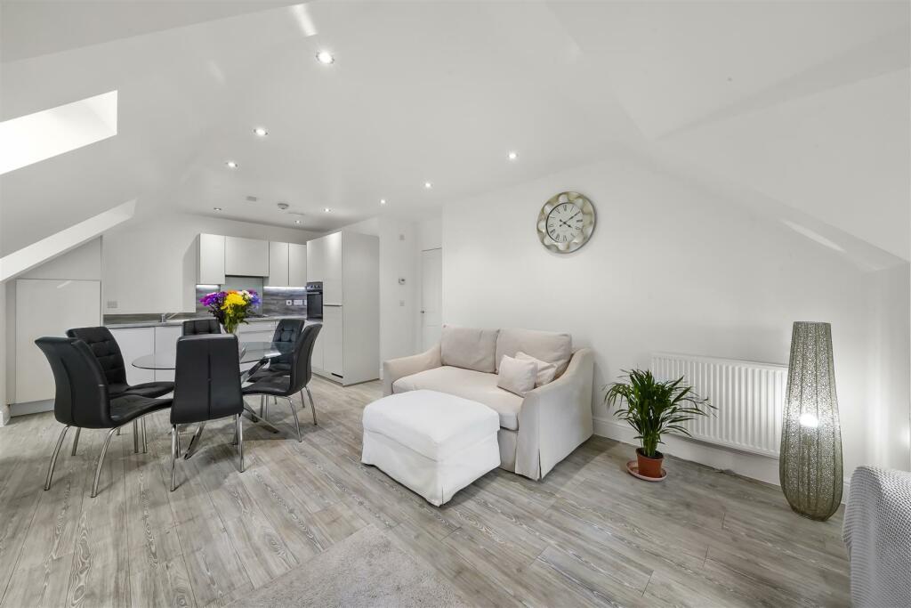 Flat 64, Maven Court - 1IFESJcbdA4U1WaSYCUi.jpg