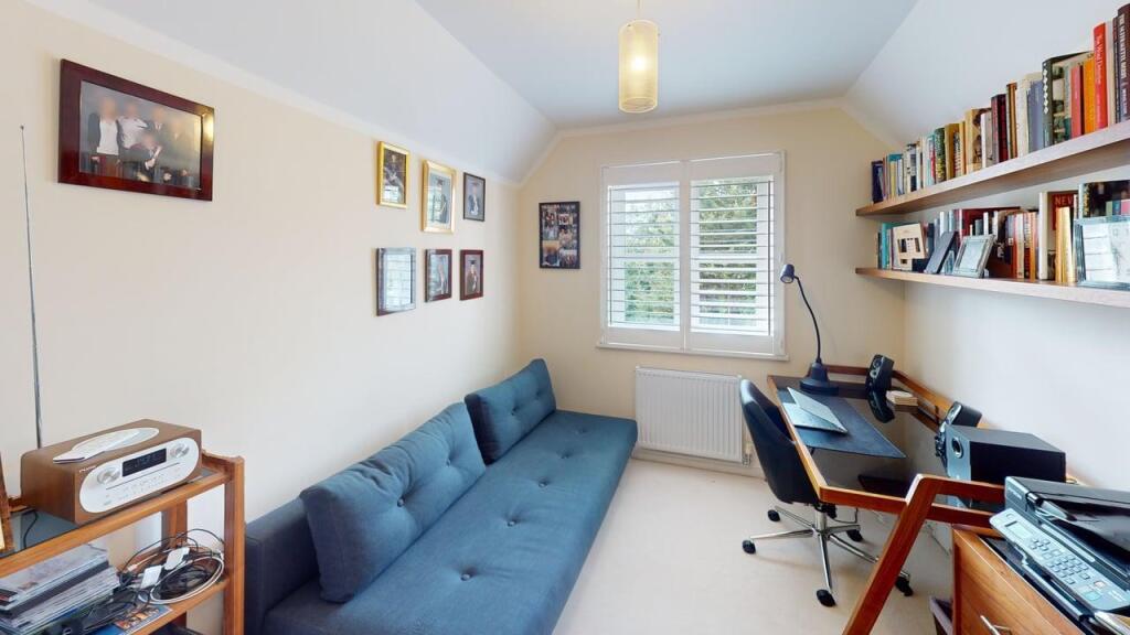 Springfield-Park-Gate-Office.jpg