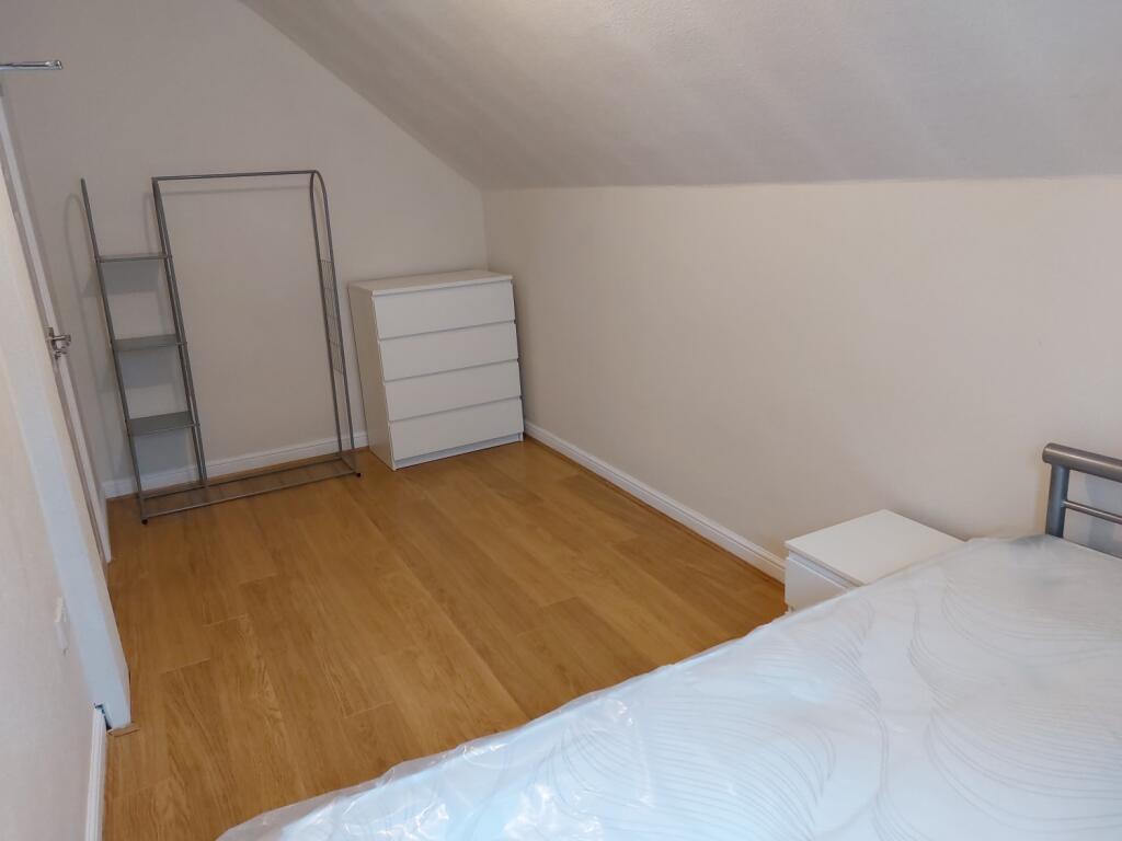 SR - 320220329_141153