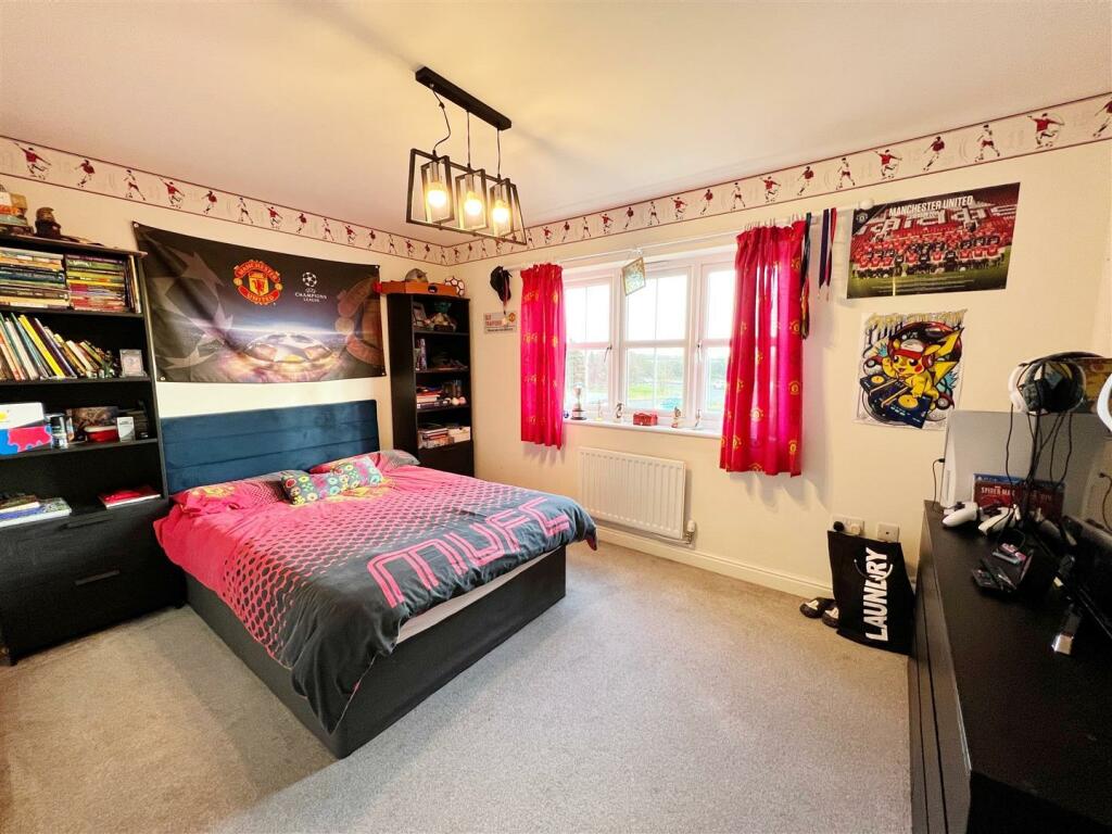 Bedroom 2.jpg