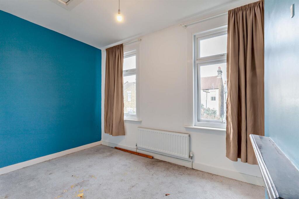 8669132-interior13-800.jpg