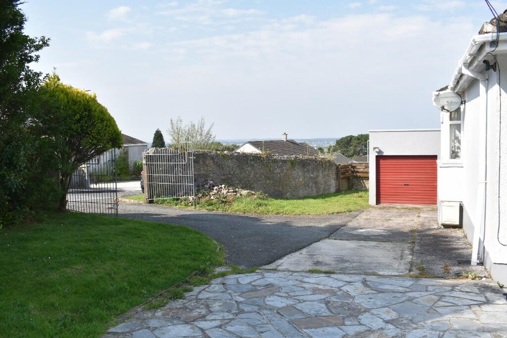 Driveway &amp; Garage
