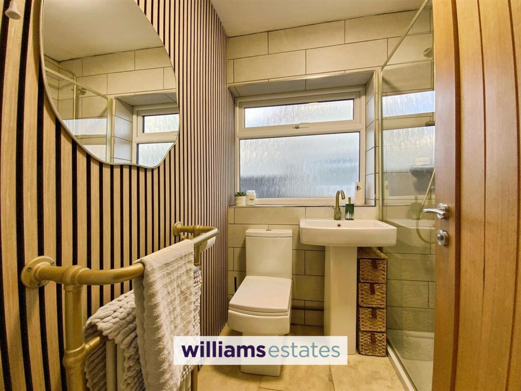 G.Floor shower room